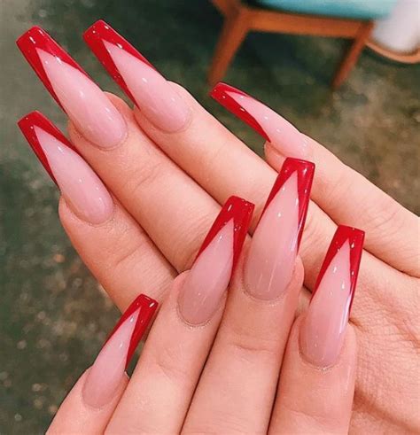 𝐓𝐇𝐄 𝐏𝐇𝐎𝐓𝐎𝐒𝐇𝐎𝐎𝐓 | 𝐏.𝐌 | Red acrylic nails, Long acrylic nails, Long acrylic nails coffin