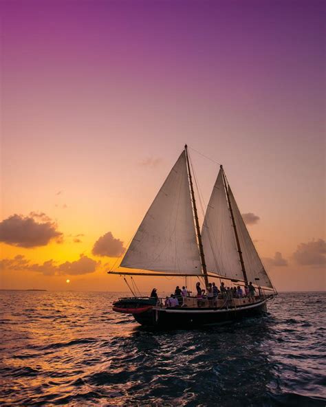 Key West Sunset Cruises & Sunset Sails