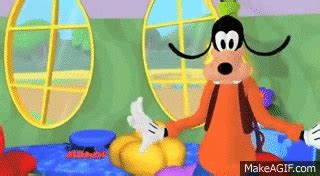 Mickey Mouse GIF - Find & Share on GIPHY