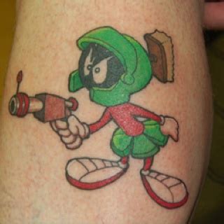 Marvin the Martian tat | Calf tattoo, Alien tattoo, Tattoos