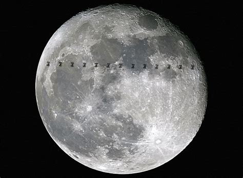 How to See the Space Station Fly in Front of the Moon - Universe Today