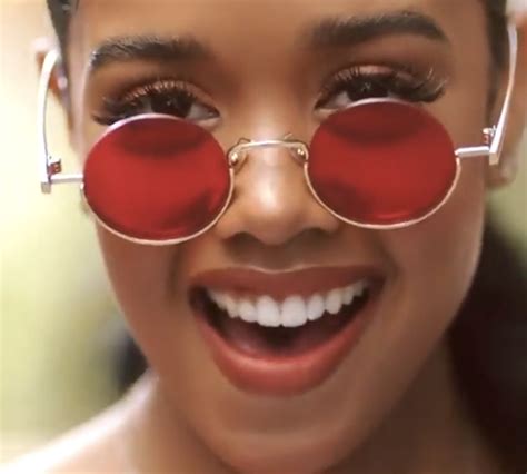 H.E.R. Belts George Michael's 'Freedom' In New Old Navy Commercial [Video] - That Grape Juice