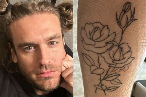 'Love Is Blind' Star Shayne Jansen Debuts Tattoo for His Late Mother
