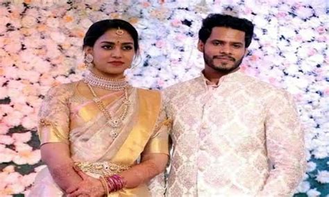 Nikhil Kumaraswamy-Revathi Wedding Amid Corona Lockdown