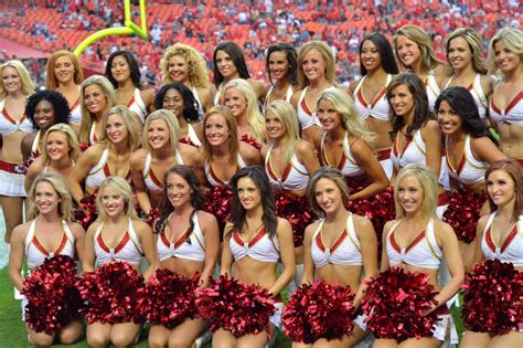 Pin by Billy Deady on Kansas city chiefs cheerleaders | Kansas city chiefs cheerleaders, Kansas ...