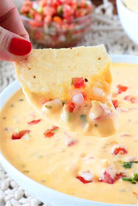 Velveeta Cheese Dip | Velveeta cheese dip, Velveeta cheese, Velveeta recipes