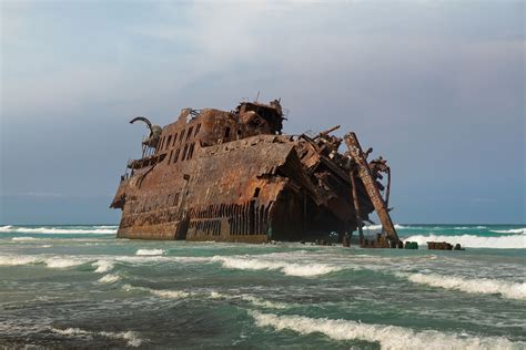 The abandoned hulk of M/S Cabo Santa Maria wrecked in 1968 [3072 2048] | Abandoned ships ...