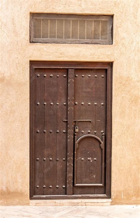 Premium Photo | Traditional house door in old dubai