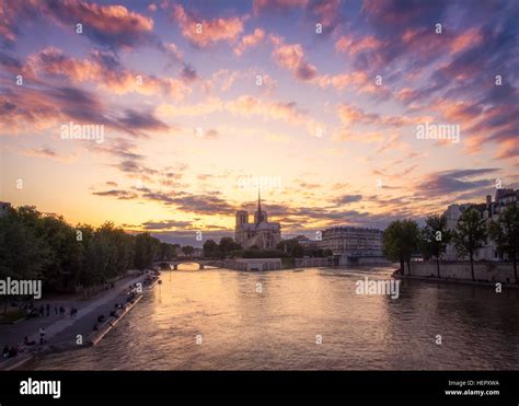 Notre Dame, Ile de la Cite, paris, France Stock Photo - Alamy