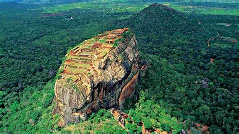 Sigiriya (Lion Rock) - backiee