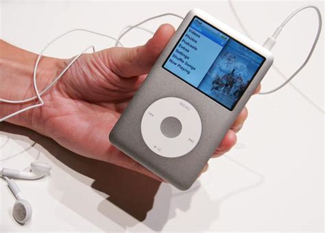 Share your memories and reviews of the last iPod Classic | Engadget