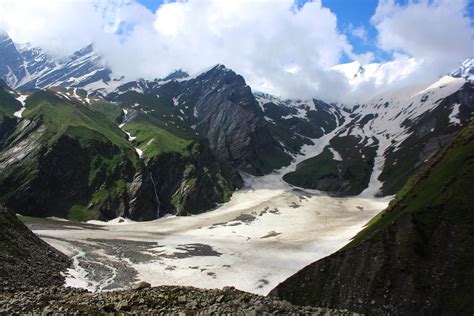 This is beaskund, the origin of river beas in Himachal Pradesh : r ...