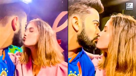 Virat Kohli Gets Lip Kiss From A Female Fan, Angry Fans