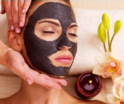 What are the Benefits of a Charcoal Face Mask?