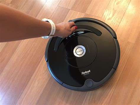 iRobot Roomba 675 - Review 2020 - Sapiens Digital