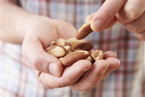 How Much Selenium In Brazil Nuts? Brazil Nuts Selenium Content - From A to Vegan