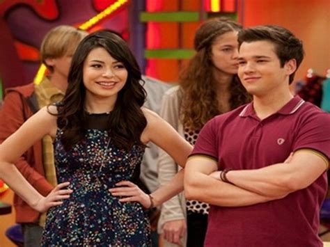 iCarly Season 6 Episode 10 - iRescue Carly - video Dailymotion