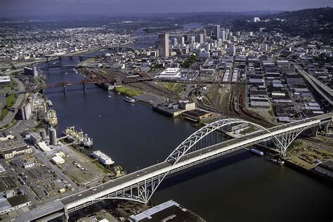 USACE Fremont Bridge Portland and cityscape, Oregon image - Free stock photo - Public Domain ...