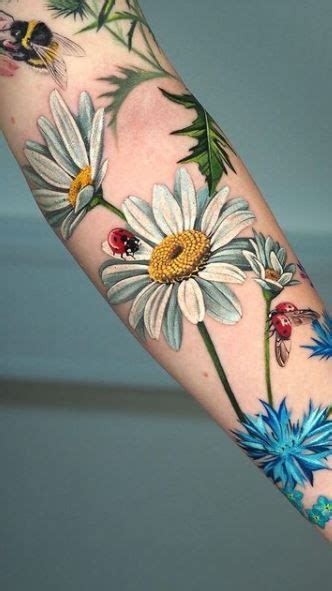 50 Cheerful Daisy Tattoos You Must See - Tattoo Me Now in 2021 | Daisy ...