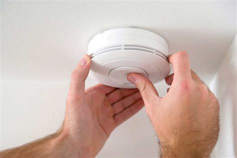 How Often To Replace Electric Smoke Detectors / Smoke Detector Wiring 101 Doityourself Com ...