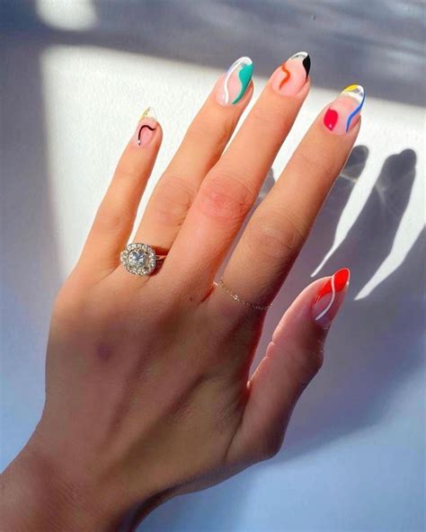 The 8 Biggest Winter Nail Trends of 2021 | Who What Wear