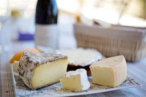 French Cheese: A Brief Cheese-Lover's Guide » Oliver's France