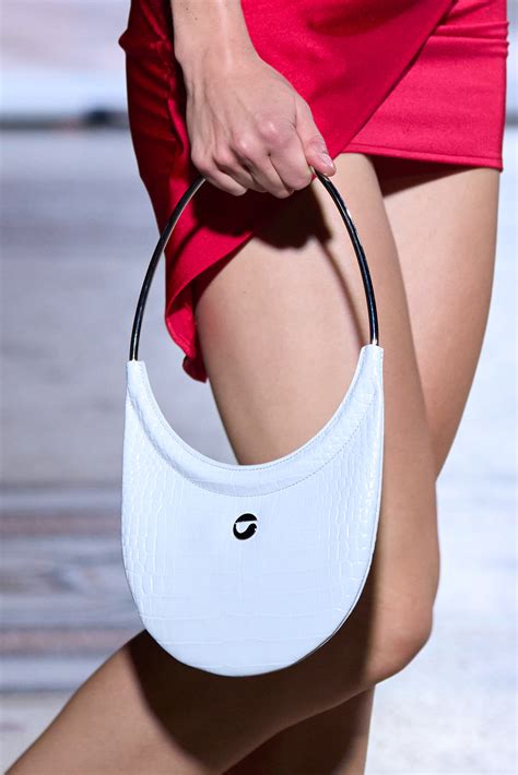 The Minimalist Edge Handbag Spring 2023 Fashion Trend | The Impression