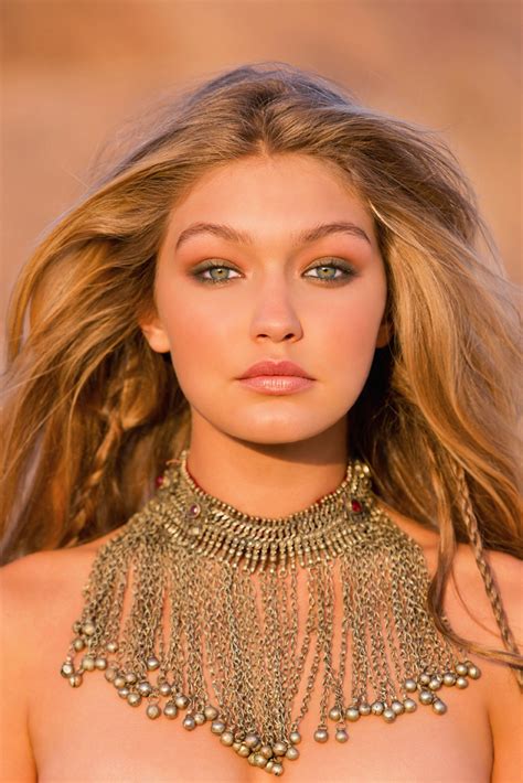 Model Behavior.....Spotlight on Gigi Hadid | Gigi hadid, Gigi hadid ...