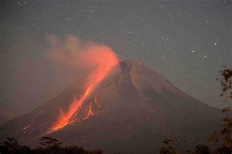 Lava streams from Indonesia's Mount Merapi in new eruption