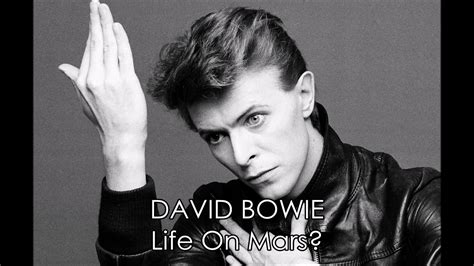 David Bowie - Life On Mars? HQ AUDIO - YouTube