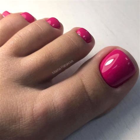 Toenail Polish Colors 2024 - Ambur Bettine