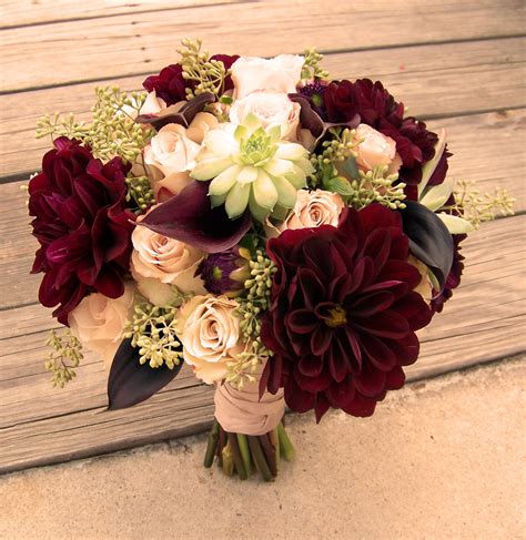 Burgundy And Gold Wedding Bouquets - Bouquets New Model