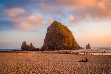 Where to Eat, Stay, and Play in Cannon Beach on the Oregon Coast ...