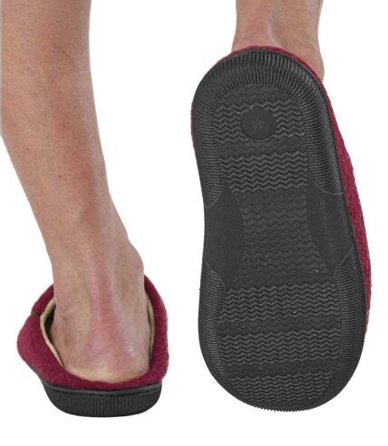 Men's Burgundy Fleece-Lined Slippers | Atlas For Men