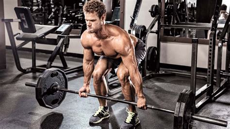 The 8 Best Exercises for Blood Flow Restriction Training | Muscle & Fitness