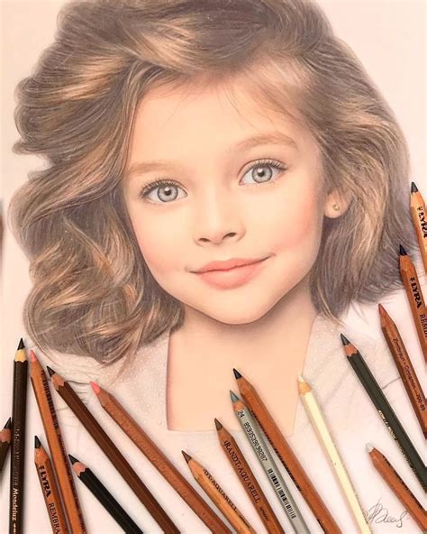 Artist Makes Amazing Hyper-Realistic Drawings Using Only Colored ...