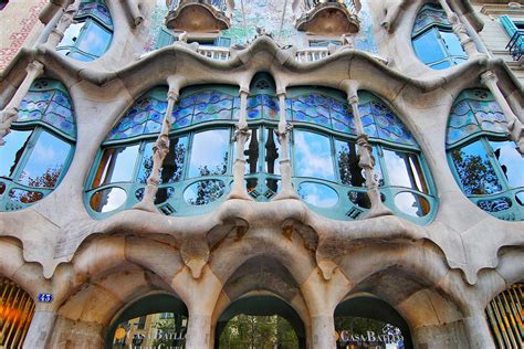 What is Catalan Modernism? The fairytale of Barcelona.