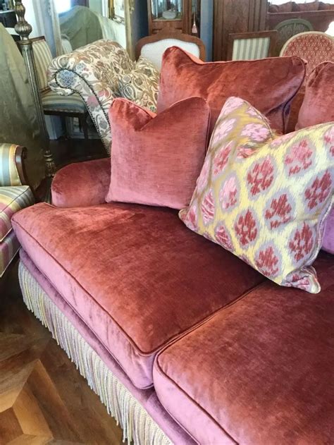 Fabulous Lavish Pink Velvet Sofa | Pink velvet sofa, Sofa, Pink sofa