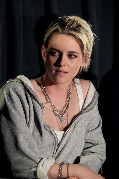 Kristen Stewart – 'Underwater' Los Angeles Screening Q&A | GotCeleb