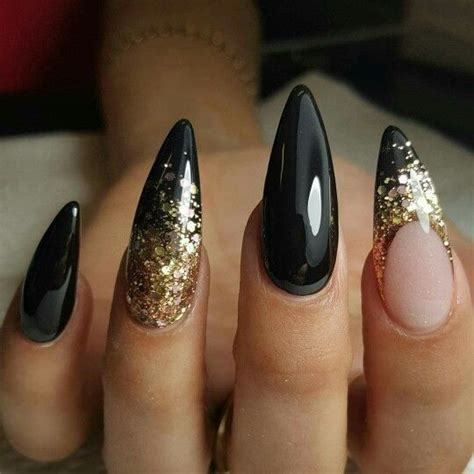 Black And Gold Nail Designs: 31 Fabulous Ways To Rock'em