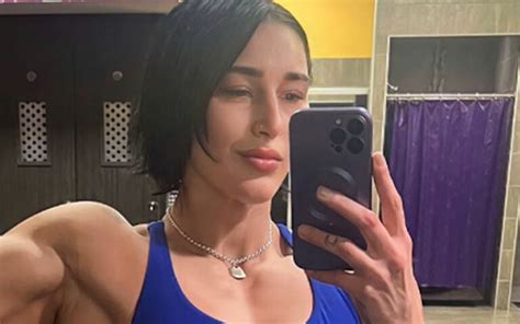 Rhea Ripley Shows Ripped Body In Workout Photo