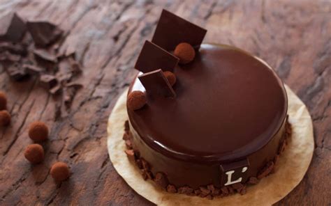 Cold Chocolate Cake – Linoui - Chocolates | Pastries | Bakes