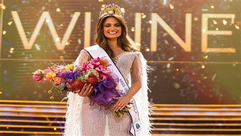 Mia Le Roux crowned Miss SA 2024 - SABC News - Breaking news, special reports, world, business ...