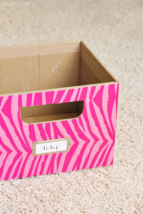 Cardboard storage boxes: How to make recycled custom boxes