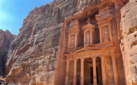 HOW TO VISIT PETRA IN 2-3 DAYS: MAP & TIPS