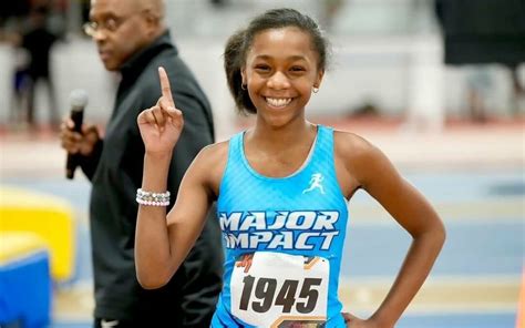 WATCH: 12-year-old girl runs 11-second 100m, breaking age-group world record - Canadian Running ...