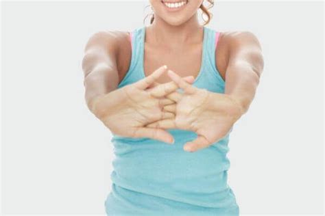 Instructions for Fast & Effective Carpal Tunnel Stretches