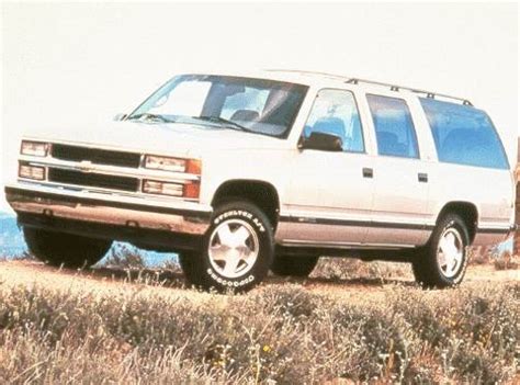 1999 Chevrolet Suburban 1500 Price, Value, Depreciation & Reviews | Kelley Blue Book