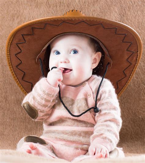 Baby Girl With Cowboy Hat Picture And HD Photos Free Download On Lovepik | atelier-yuwa.ciao.jp