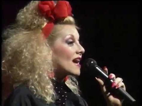 STELLA PARTON SINGS GREATEST HITS MEDLEY LIVE AT DOLLYWOOD - YouTube